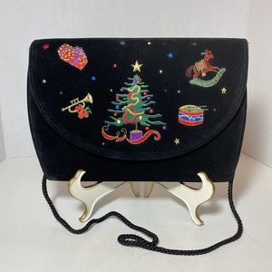 NWT Velveteen Clutch/Crossbody Purse Embroidered Christmas Motif  9 x 7 x 3